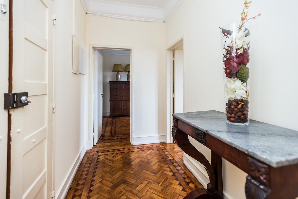 Apartamentos Lux Dinastia Lisboa Exteriör bild