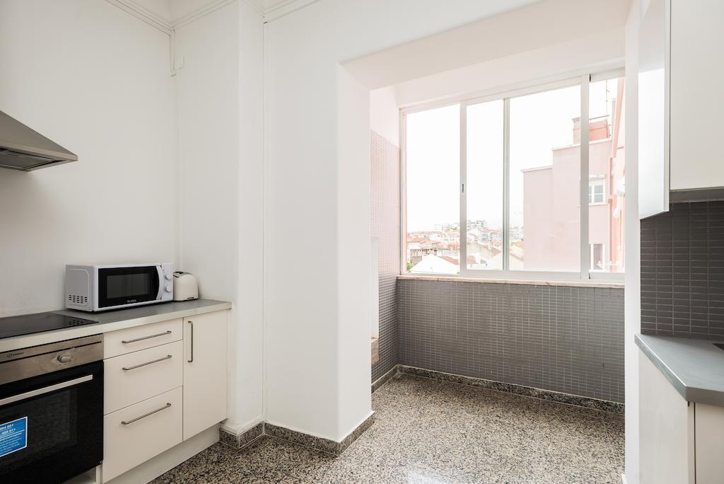 Apartamentos Lux Dinastia Lisboa Exteriör bild