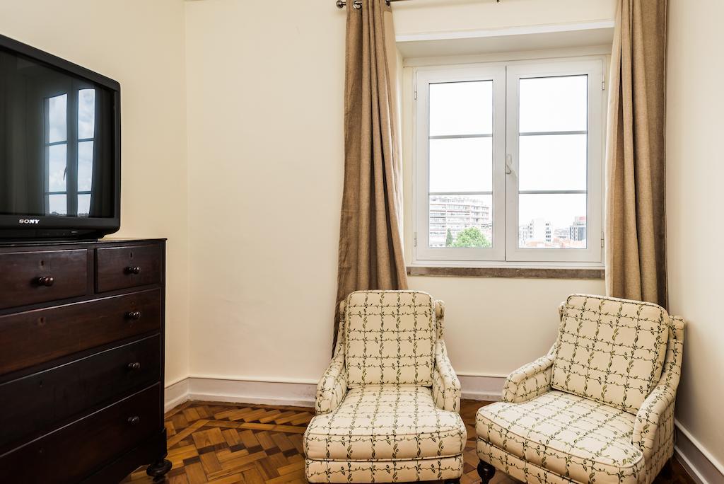 Apartamentos Lux Dinastia Lisboa Exteriör bild