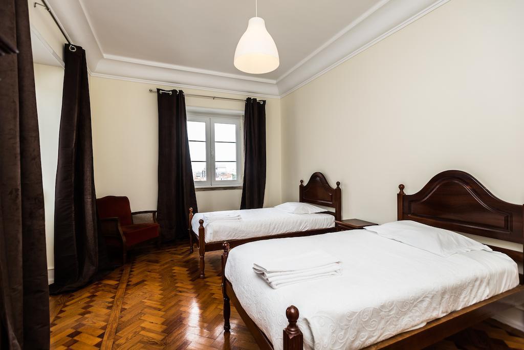 Apartamentos Lux Dinastia Lisboa Rum bild