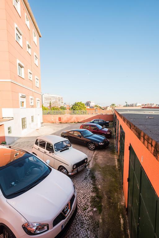 Apartamentos Lux Dinastia Lisboa Exteriör bild