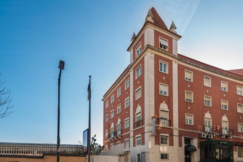 Apartamentos Lux Dinastia Lisboa Exteriör bild