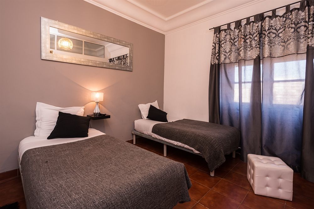 Apartamentos Lux Dinastia Lisboa Exteriör bild