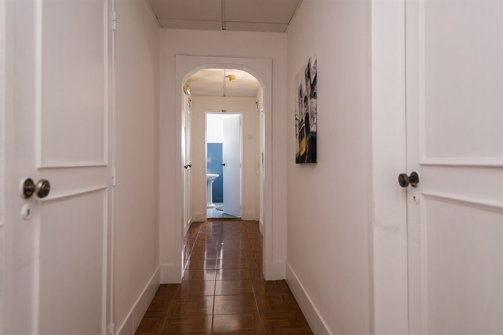 Apartamentos Lux Dinastia Lisboa Exteriör bild